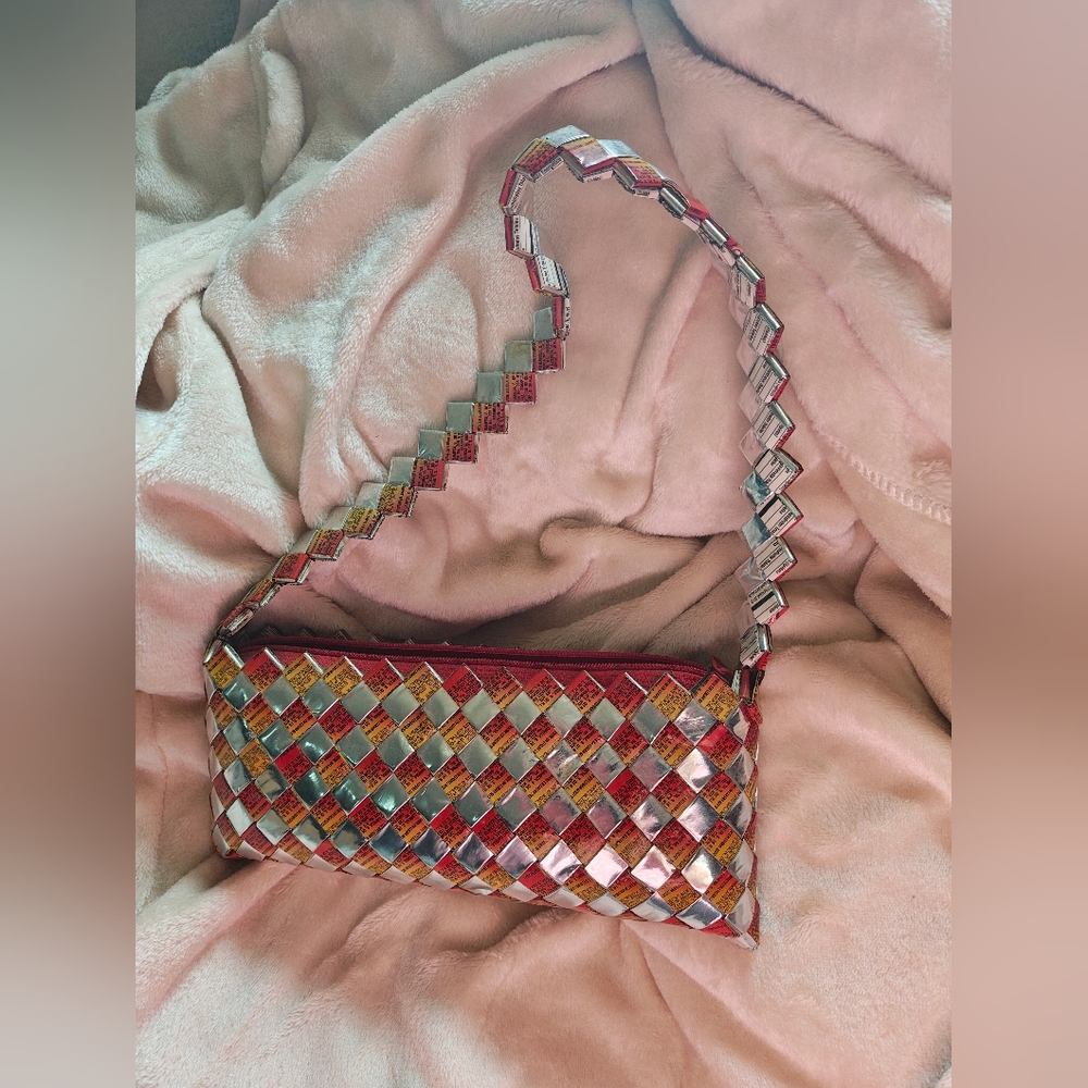 Elegant Woven Shoulder Bag - Red, Gold, Silver